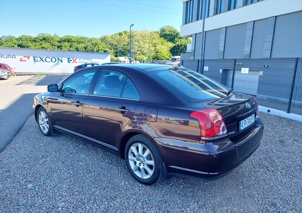 Toyota Avensis cena 13900 przebieg: 272399, rok produkcji 2007 z Kraków małe 172